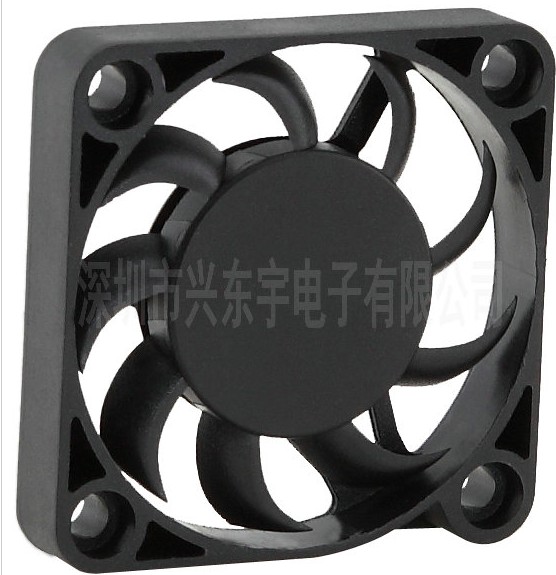 安防设备散热风扇我的特点，一览众山小！‏